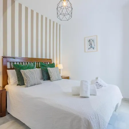 Patio Andalusi Centro *