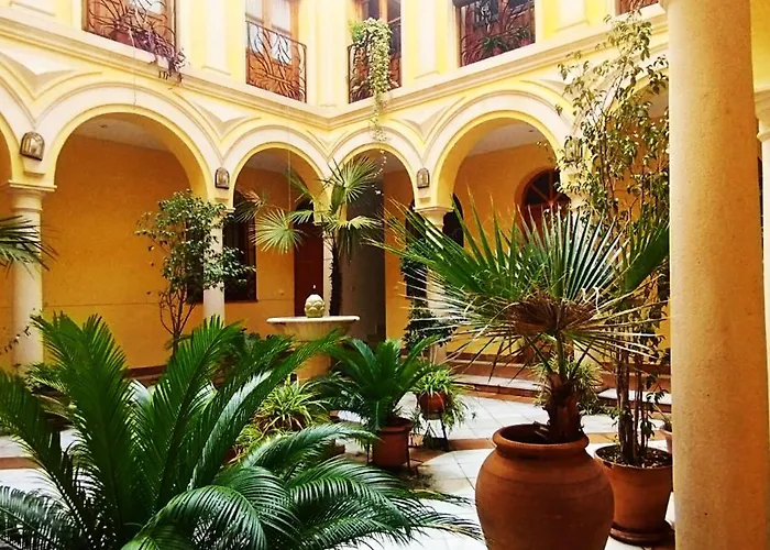 Daire Patio Andalusi Centro *